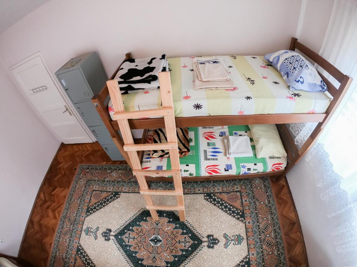 Sarac Hostel ペーチ エクステリア 写真
